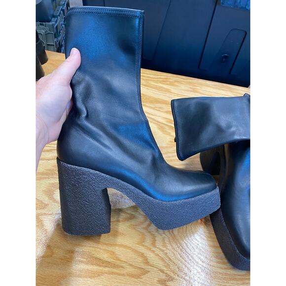 Stella McCartney Platform Heel Boots Women's 8.5 Black Leather Side Zip S24 - Picture 8 of 10